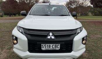 MITSUBISHI TRITON full