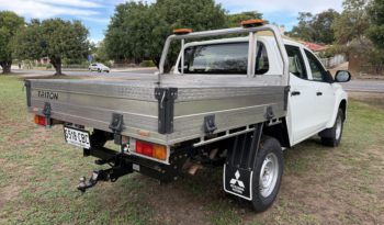 MITSUBISHI TRITON full