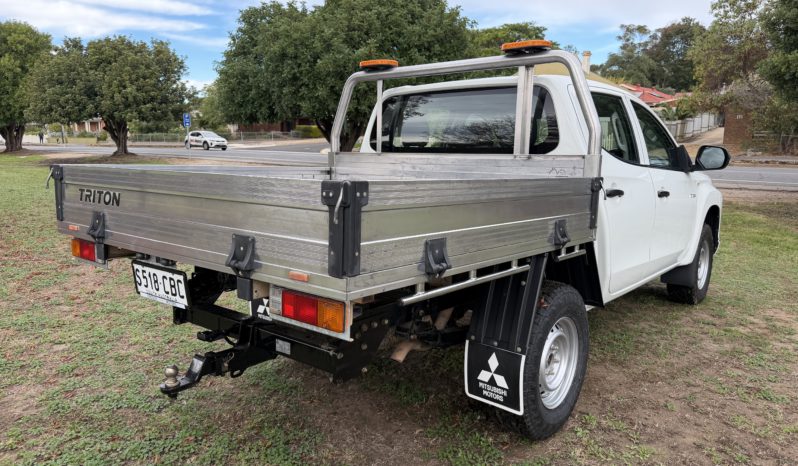 MITSUBISHI TRITON full