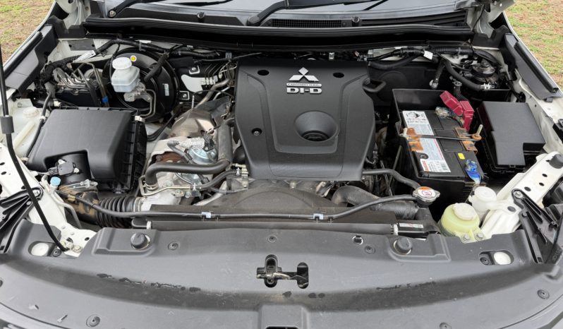 MITSUBISHI TRITON full
