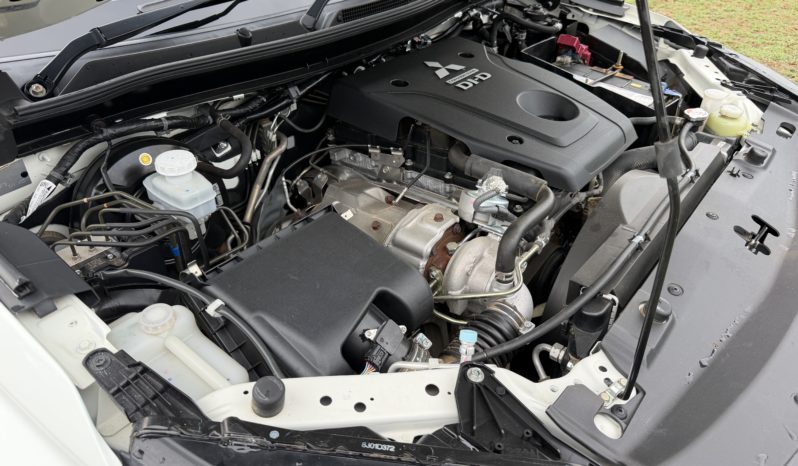 MITSUBISHI TRITON full
