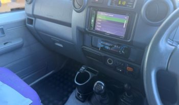 TOYOTA LANDCRUISER GXL full