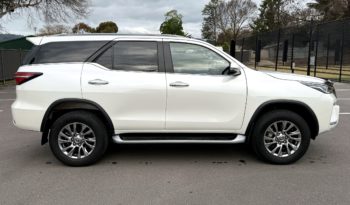 TOYOTA FORTUNER CRUSADE 2.8L 6SPD AUTO 7 SEAT WAGON full