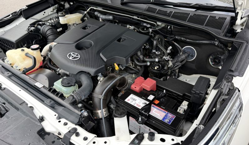 TOYOTA FORTUNER CRUSADE 2.8L 6SPD AUTO 7 SEAT WAGON full