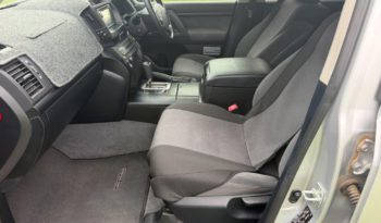 200 SERIES LANDCRUISER GXL full