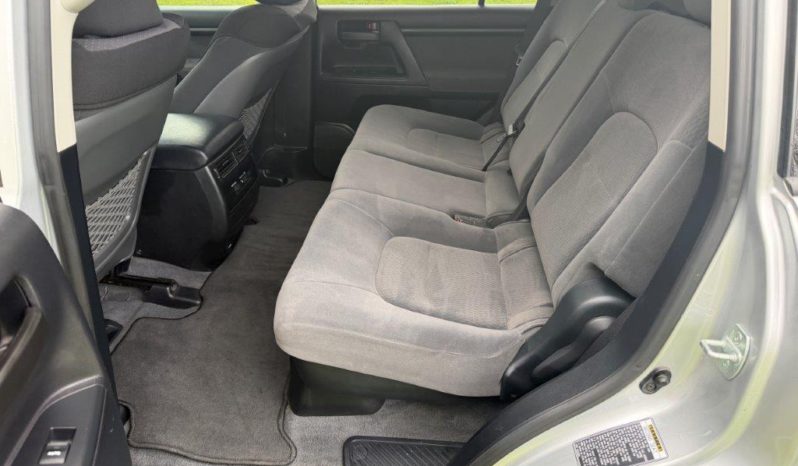 200 SERIES LANDCRUISER GXL full