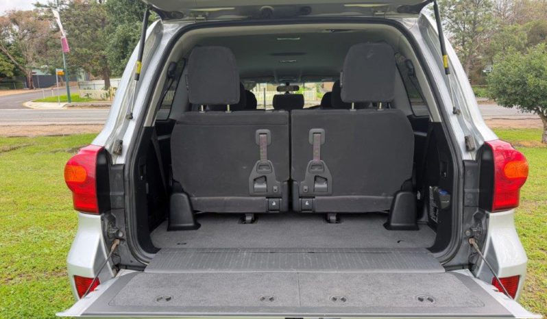 200 SERIES LANDCRUISER GXL full