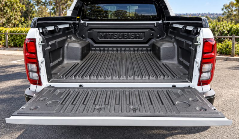 MV Triton GSR 2.4L D 6AT 4X4 DC PU full